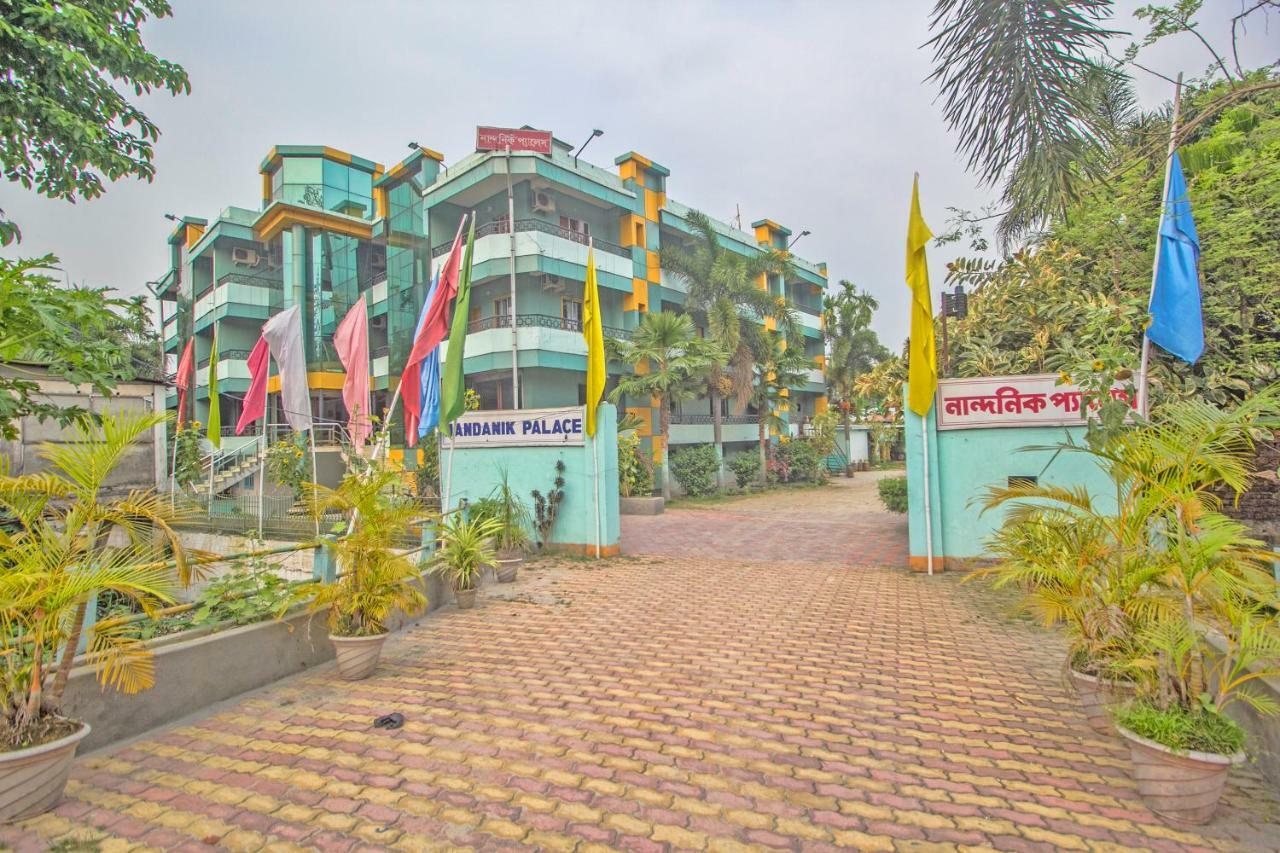 Hotel Nandanik Palace Fālākāta Esterno foto