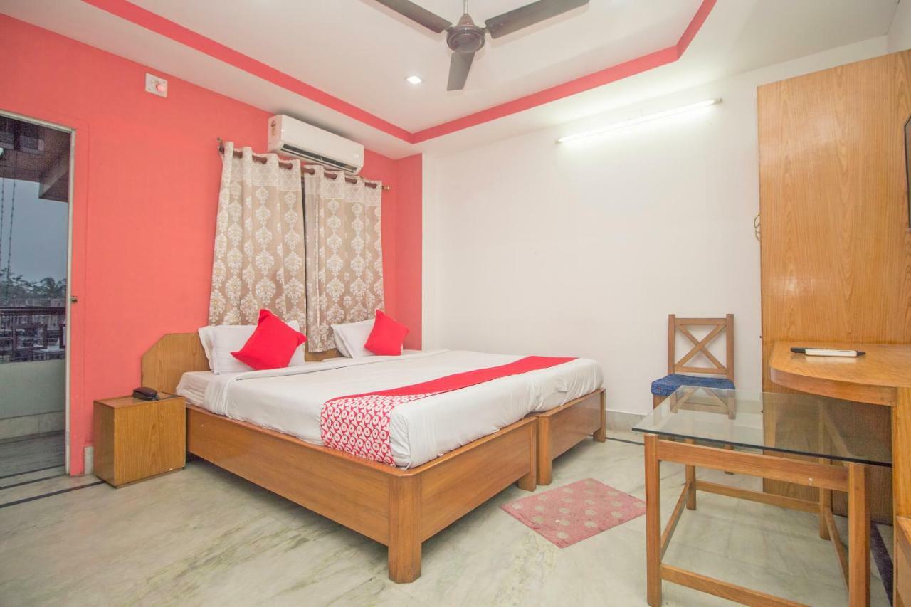 Hotel Nandanik Palace Fālākāta Esterno foto
