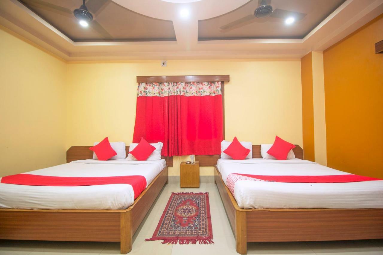 Hotel Nandanik Palace Fālākāta Esterno foto